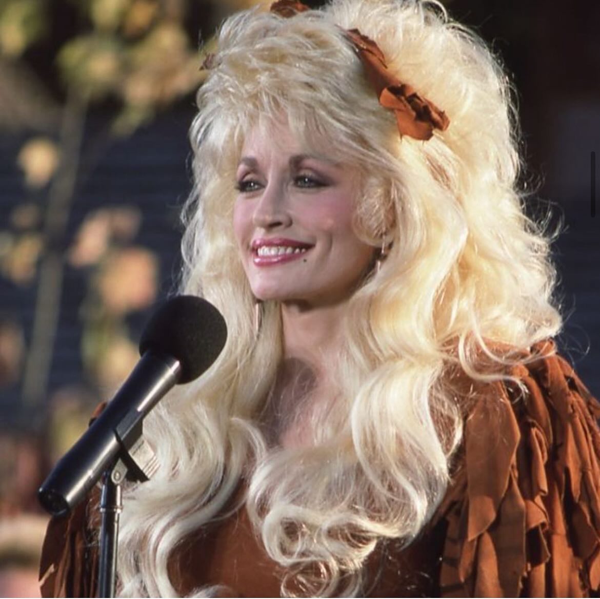Dolly Parton Net Worth: Know About Her Wealth 